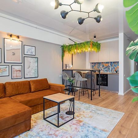 Portocaliu Punct Apartment Мамая Екстериор снимка